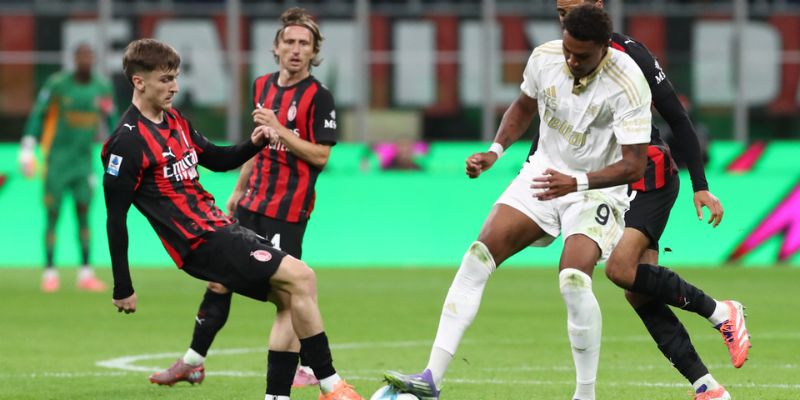 Soi kèo Pisa vs AC Milan, 2h45 14/02 - Vòng 25 Serie A 1 Pisa vs AC Milan đều không muốn mất điểm